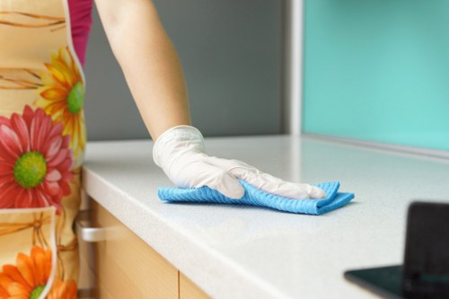 Short-let property cleaning for hosts and managers in Southkensington