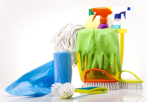 Move out cleaning for a South Kensington townhouse or commercial premises